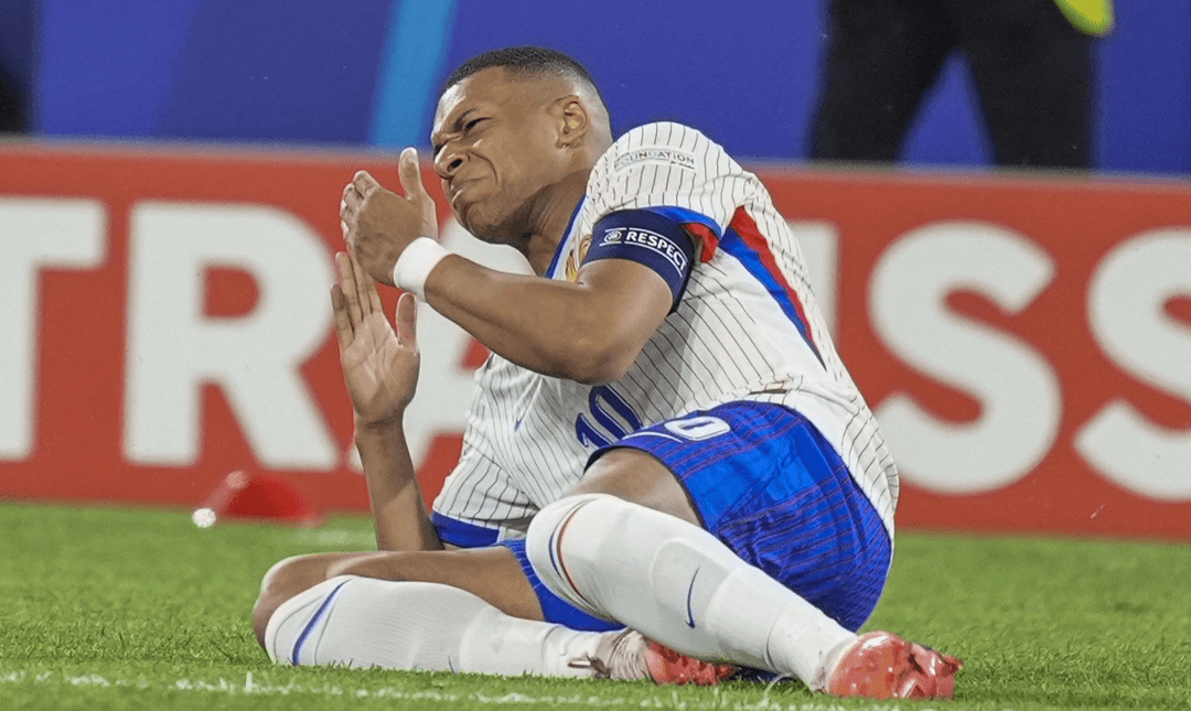 مبابي يتعرض لكسر على مستوى الانف 1 1718696517077 6cdab706 adc5 47f3 b0f9 4dbf6ac1c588.1080