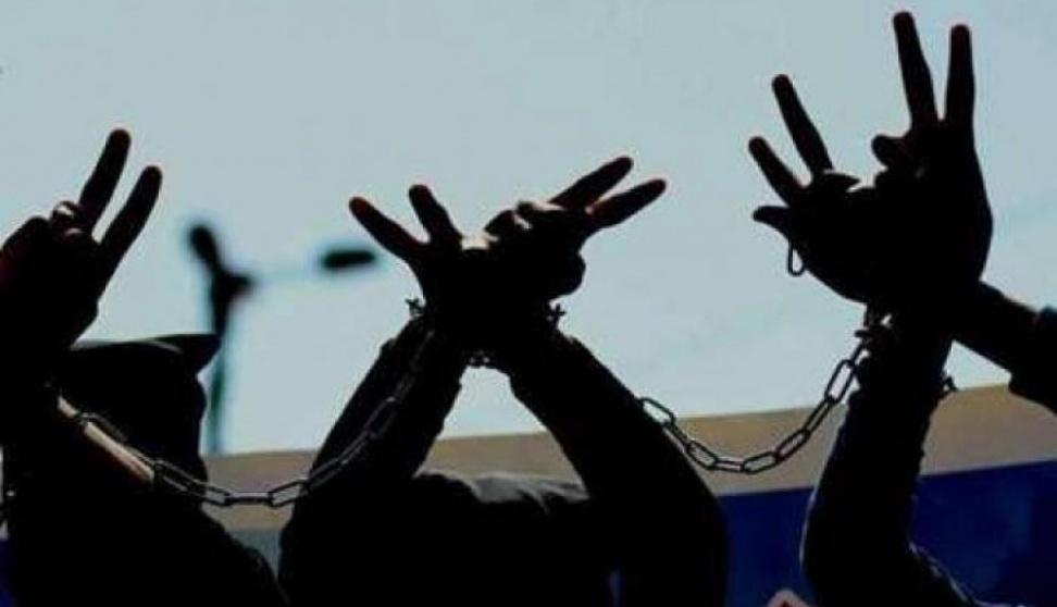 "نادي الأسير": 9670 أسيرا من الضفة بسجون الاحتلال منذ 7 أكتوبر 3 ad5c4f4c أسرى 1634742033