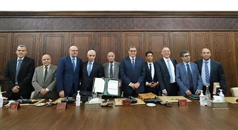 التوصل إلى اتفاق بين وزارة الصحة ونقابات القطاع حول الملف المطلبي 8 telecharger 4 1