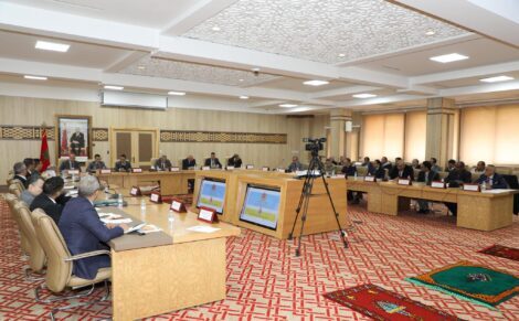 اجتماع بخنيفرة لتدارس الإجراءات الاستباقية لمواجهة تداعيات موجة البرد 3 2 1 e1730319568235