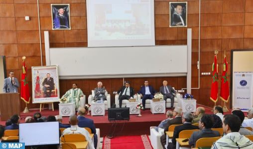 تسليط الضوء على القضايا المشتركة بين الأديان والثقافات موضوع مؤتمر دولي 2 السمارة