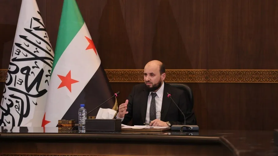 قصف "إسرائيلي" على دمشق وحماة.. وأول تعليق من حكومة الإنقاذ السورية 17 12202411104438308657661