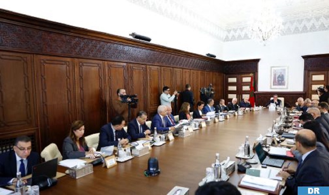 زلزال الحوز: انعقاد الاجتماع الـ 13 للجنة البين وزارية المكلفة ببرنامج إعادة البناء والتأهيل العام للمناطق المتضررة 1 Reunion interministerielle 504x300 1