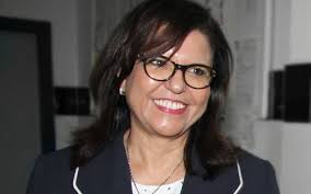 زكية الدريوش: يعتبر الصيد البحري عنصرًا أساسيًا في تعزيز التنمية الاجتماعية والاقتصادية في المناطق الجنوبية. 4 زكية الدريوش