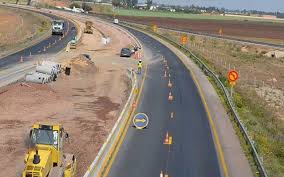 تقدم أعمال إنجاز الطريق السريع الذي يربط بين مدينتي فاس وتاونات بشكل جيد. 1 images 29