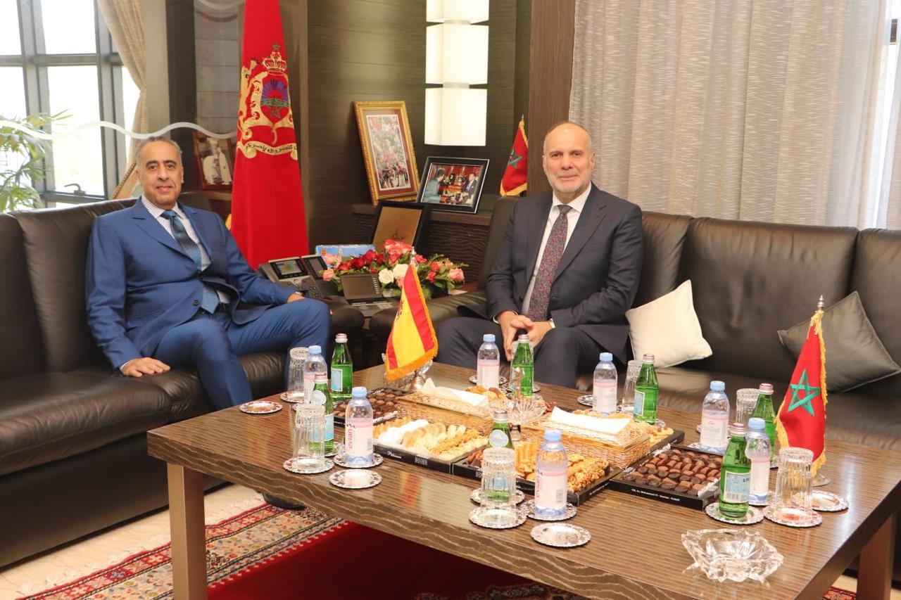 عبد اللطيف حموشي يستقبل المسؤول عن الاستعلامات بالحرس المدني الإسباني 1 WhatsApp Image 2025 04 23 a 16.53.06 d601a93a