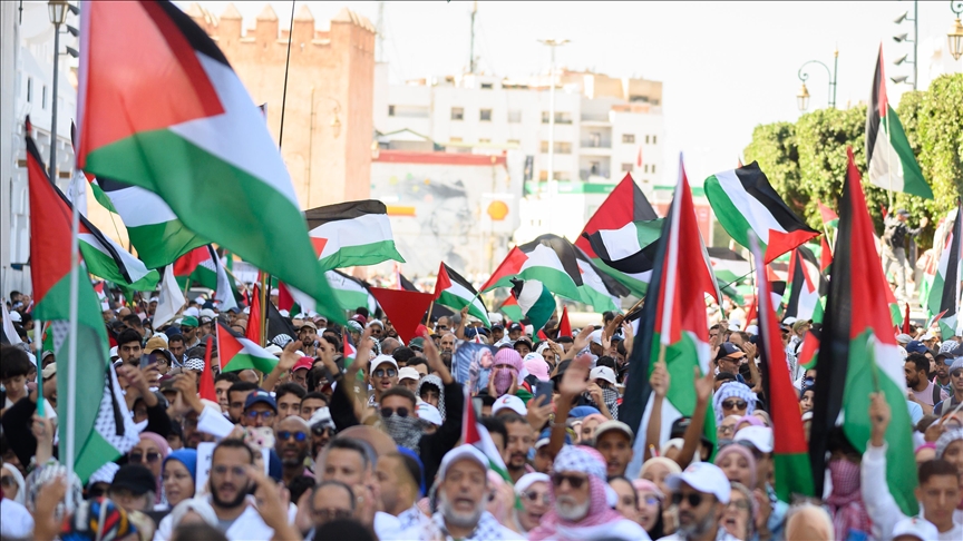 مغاربة بالآلاف يطالبون بإنقاذ غزة من مخططات التجويع الإسرائيلية 1 thumbs b c 250447765b3012cf03874bbe7dddc64d