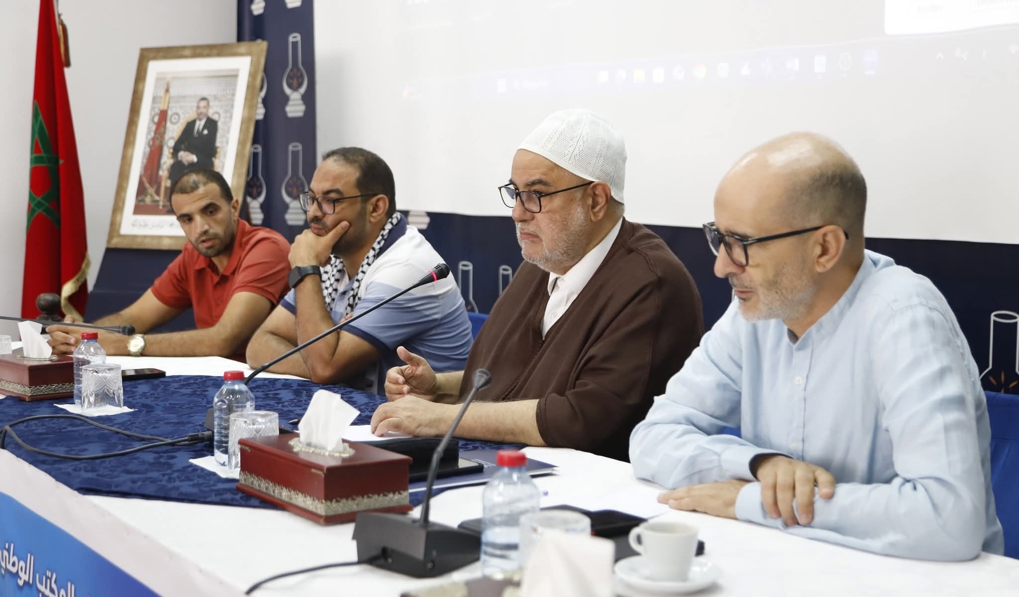 في ملتقى شبيبة العدالة والتنمية: ابن كيران يدعو الشباب إلى الإحساس بالمسؤولية الكاملة 3 540366621 10233050456942237 4282305175793791613 n 1