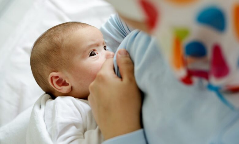 مكناس.. توعية النساء في المناطق القروية بفوائد الرضاعة الطبيعية. 1 1761592716359 780x470 1