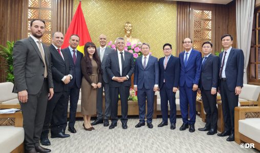 هانوي: السيد وهبي يجري محادثات مع وزير خارجية فيتنام. 12 211212341 508x300 1