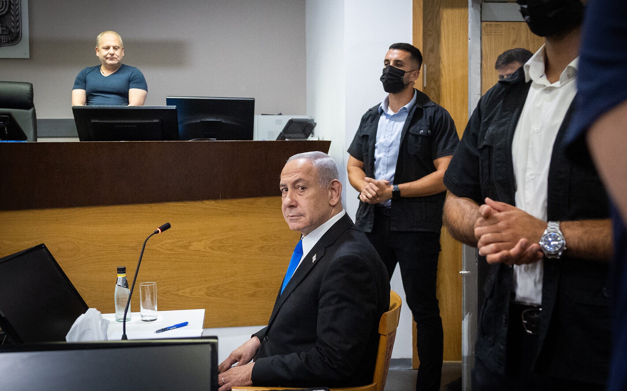 نتنياهو يواجه القضاء مجددًا بتهم تتعلق بالفساد. 1 F250603CG29 e1748939859308