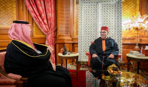 جلالة الملك يستقبل بالدار البيضاء مبعوثا من خادم الحرمين الشريفين ومن ولي عهد المملكة العربية السعودية حاملا رسالة شفوية لجلالته 1 SM Le Roi Mohammed VI 1 508x300 1