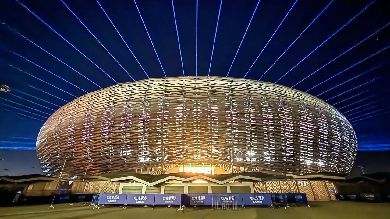 maxresdefault-1 تتحلى مدينة الرباط بمظهر جديد استعدادًا لكأس أمم إفريقيا لكرة القدم، مع تزيين الشوارع باللافتات والشاشات وإعداد الملاعب.