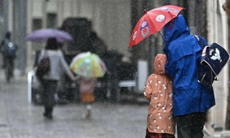 اضطرابات جوية .. تعليق الدراسة بعد زوال الجمعة وطيلة يوم السبت بأكادير إداوتنان 1 daa06fb4c09e582d9d77b83d1bffc33d