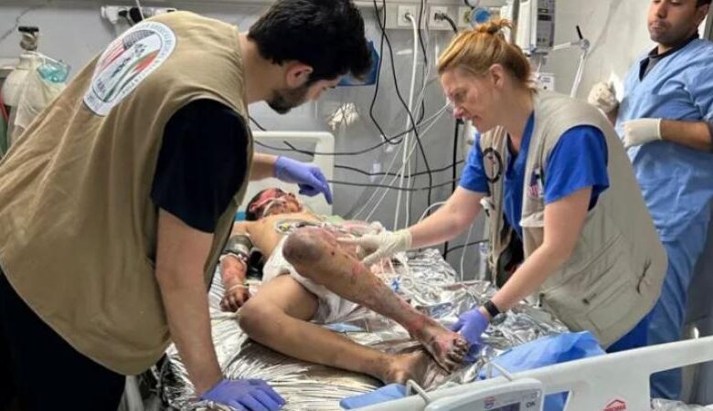 رحيل 57 موظفاً دولياً من قطاع غزة بعد قرار "إسرائيل" بمنع نشاط 37 منظمة إغاثية. 1 57KZ4