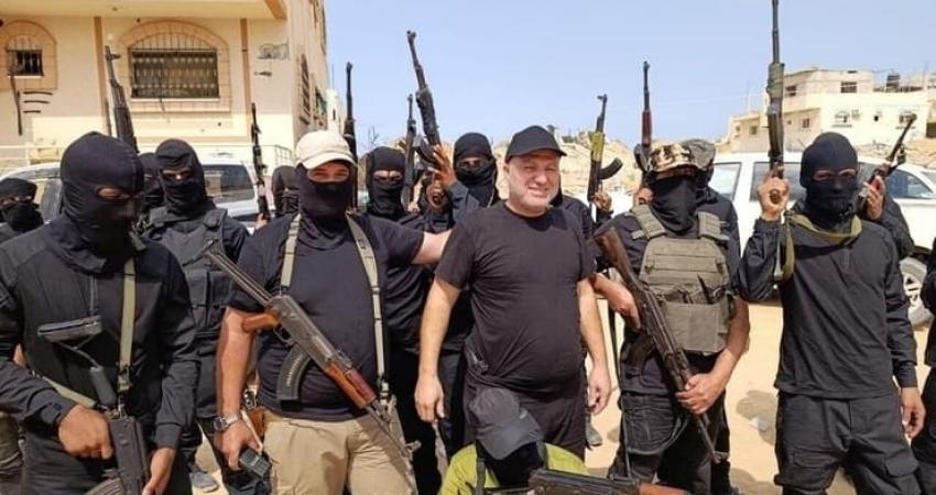 FXNxL استشهاد 10 فلسطينيين جراء قصف إسرائيلي في وسط قطاع غزة