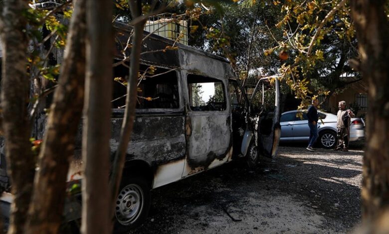 الضفة الغربية: ليلة دامية في سوسيا.. مستوطنون يحرقون 5 منازل وسيارات للفلسطينيين جنوب الخليل 1 thumbs b c 08d7fde83fdf6011d4f34e47c4094d52