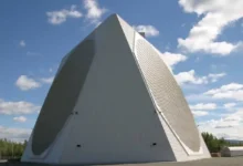 إيران تعلن تدمير أقوى رادار إنذار مبكر أمريكي "بعيد المدى" في منطقة شمال قطر 10 رغم صغر حجمها، قطر تمتلك أقوى رادار للإنذار المبكر في المنطقة