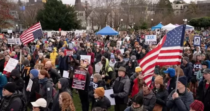 IC5Jd "لا ملوك" في أمريكا.. احتجاجات تاريخية تجتاح 50 ولاية بـ 9 ملايين متظاهر.