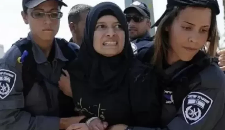 في يوم الأم، هناك 39 أمًا لا زلن رهن الاعتقال في سجون الاحتلال الإسرائيلي. 1 M7ILU