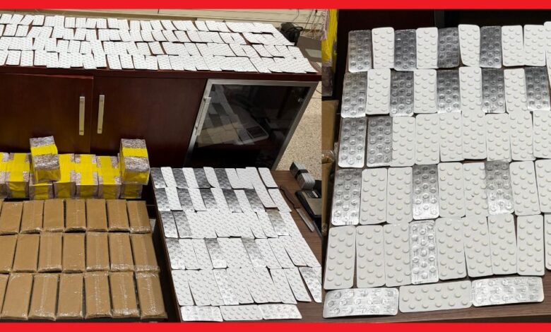 ضربة أمنية قوية بضواحي مراكش: حجز آلاف الأقراص المهلوسة وكميات من الكوكايين والشيرا. 1 WhatsApp Image 2026 03 25 at 22.39.24