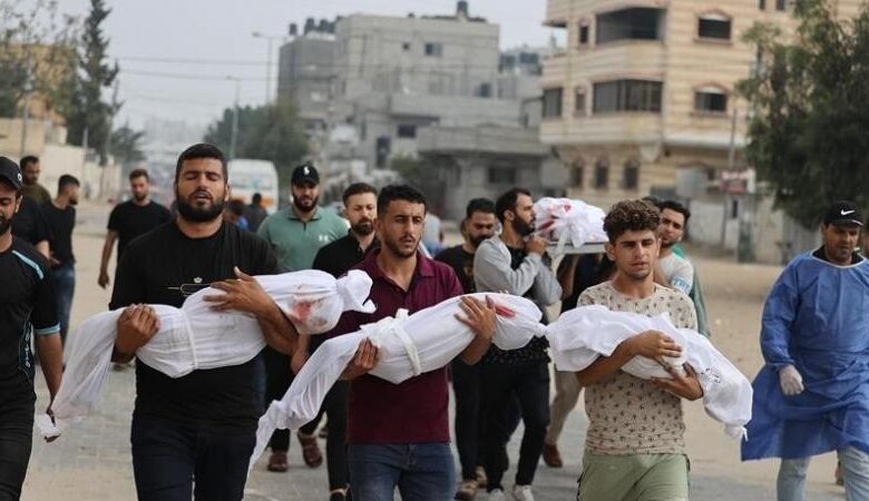 حصيلة ضحايا غزة: مئات الشهداء منذ "وقف إطلاق النار" واستمرار انتشال الجثامين 1 XUEl8