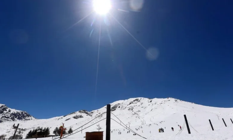 توقع استمرار الطقس البارد في المرتفعات مع تساقط الثلوج وارتفاع في الحرارة خلال النهار 1 neige oukaimden 5