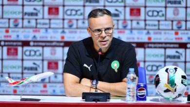 يعقد وهبي مؤتمرا صحافيا يوم الخميس المقبل لعرض أسماء اللاعبين الذين سيحصلون على دعوة للمشاركة في المباراتين الوديتين القادمتين. 5 محمد وهبي 1 1 scaled 1