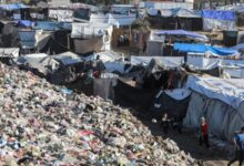 "الإغاثة الطبية" تنبه من خطر "انفجار وبائي" وشيك في شمال غزة مع اقتراب فصل الصيف. 14 DQRaR