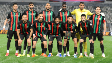 الجيش الملكي يحجز بطاقة العبور إلى نهائي دوري أبطال إفريقيا رغم خسارته أمام نهضة بركان 1 الجيش الملكي