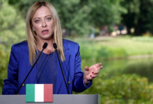 رئيسة الوزراء الإيطالية تُعلق اتفاقية الدفاع مع إسرائيل وتجمد التبادل التكنولوجي. 14 RC2ZW1AM83ZC 1690088741