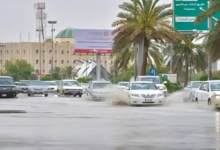 السعودية: السيول في عدة مناطق، بما في ذلك الرياض، تؤدي إلى تعليق الدراسة يوم الأحد. 15 images 9