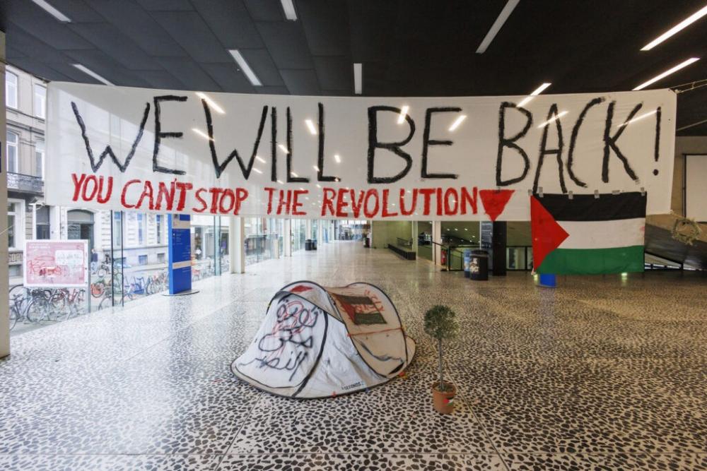 اعتصام-بلجيكا من سان فرانسيسكو إلى فنكوفر: مظاهرات ضخمة في مختلف أنحاء العالم احتجاجًا على قانون "إعدام الأسرى"**