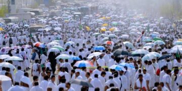 السعودية تحذر الحجاج من التعرض لأشعة الشمس وتدعو الى الالتزام بالتعليمات الصحية
