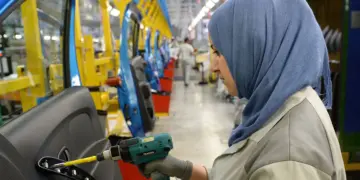 المغرب يطمح للريادة بإنشائه أول مصنع لبطاريات السيارات الكهربائية