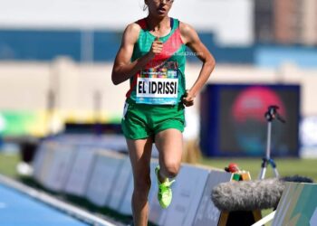 فاطمة الزهراء الادريسي تفوز بذهبية الماراطون