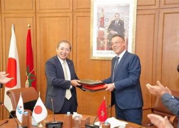 المغرب واليابان يوقعان اتفاقية قرض بقيمة 1.85 مليار درهم لتعزيز التغطية الصحية الشاملة.