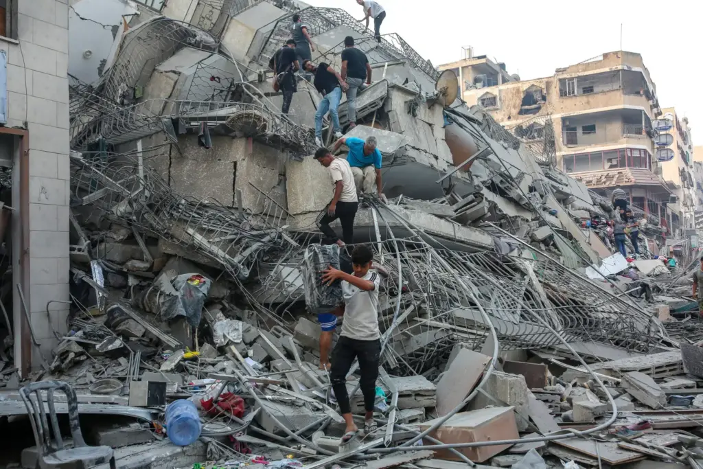"الإعلامي الحكومي": الاحتلال أباد 900 عائلة فلسطينية في غزة 11 08israel gaza photostack topnew pglk superJumbo