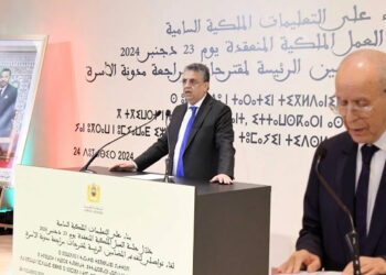 في ظل الهيمنة العلمانية: المطالبة بإقرار مدونتين إسلامية و علمانية.