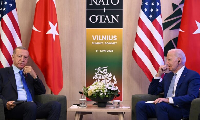 الولايات المتحدة: كنا على تواصل تام مع تركيا بشأن التطورات بسوريا 9 بايدن وأردوغان 780x470 1