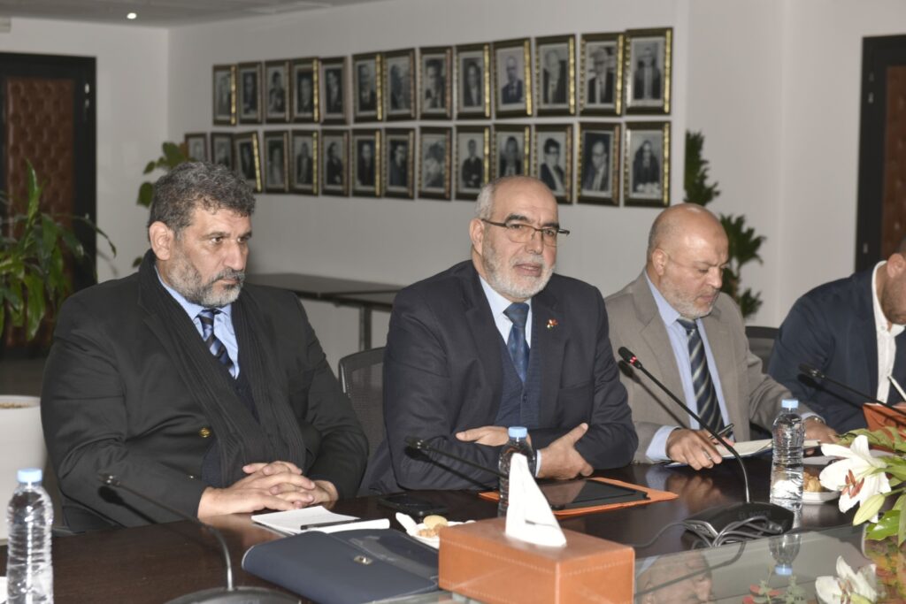 زويتن