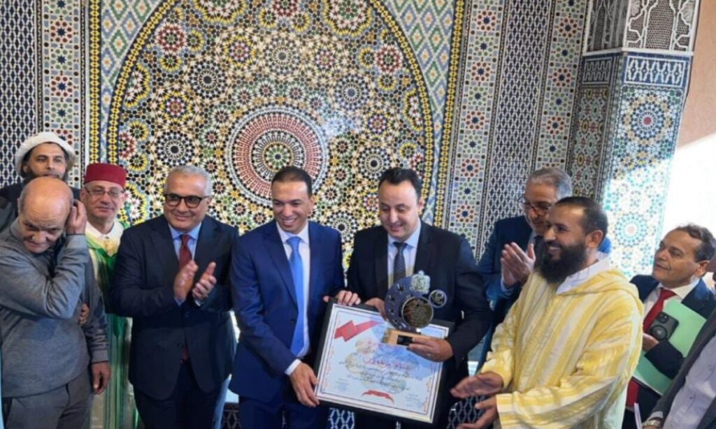 فاس: السيد لحسن السعدي يزور عددا من المشاريع المنجزة في مجال الصناعة التقليدية والاقتصاد الاجتماعي والتضامني 10 Logopit 1738971088515 1200x720 1