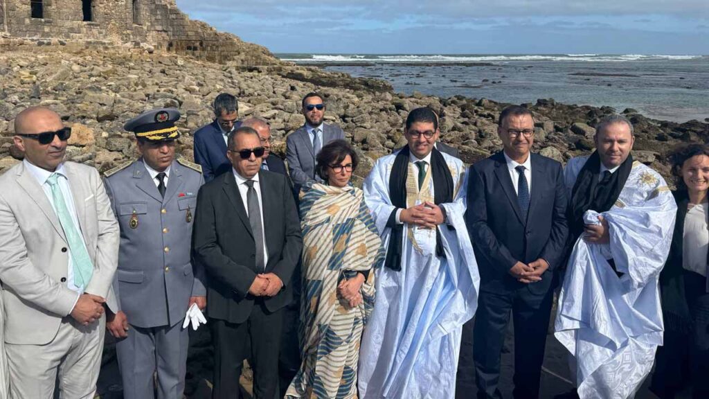 تؤكد زيارة وزيرة الثقافة الفرنسية رشيدة داتي إلى الأقاليم الجنوبية موقف فرنسا الثابت في دعم مغربية الصحراء. 10 bensaid 3
