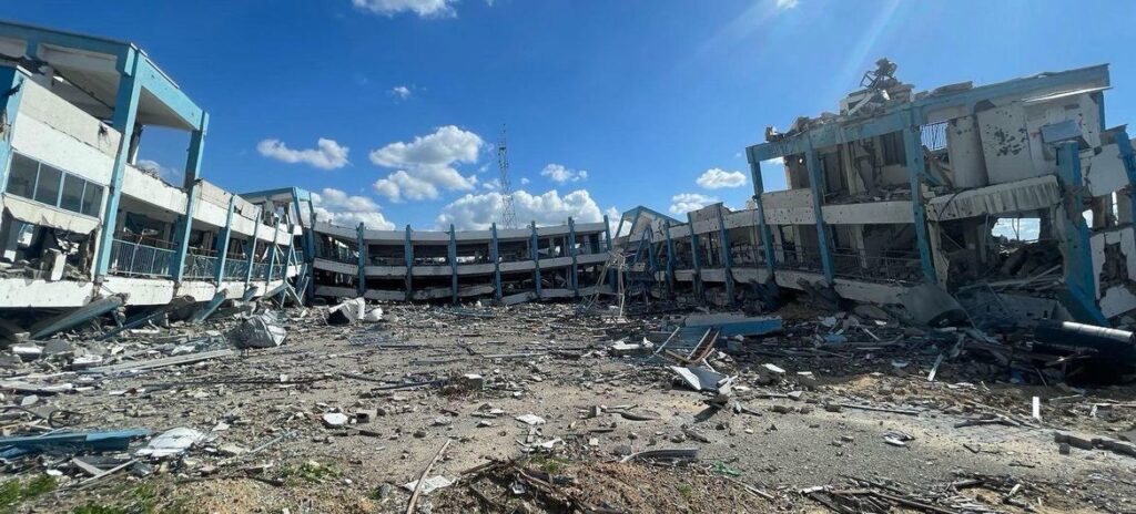 "أونروا": "إسرائيل" قامت باستهداف أكثر من 400 مدرسة منذ بداية الحرب على غزة 4 تدمير المدارس في غزة
