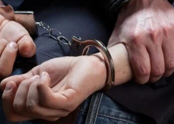 طنجة.. توقيف مواطن يحمل الجنسيتين الفرنسية والمغربية للاشتباه في ارتباطه بقضايا تتعلق بجرائم الاختطاف المقرون بالابتزاز وطلب فدية