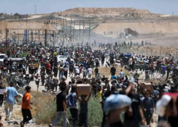 “الإعلام الحكومي” في غزة: بلغ عدد ضحايا كمائن الموت في مراكز المساعدات 163 شهيداً.