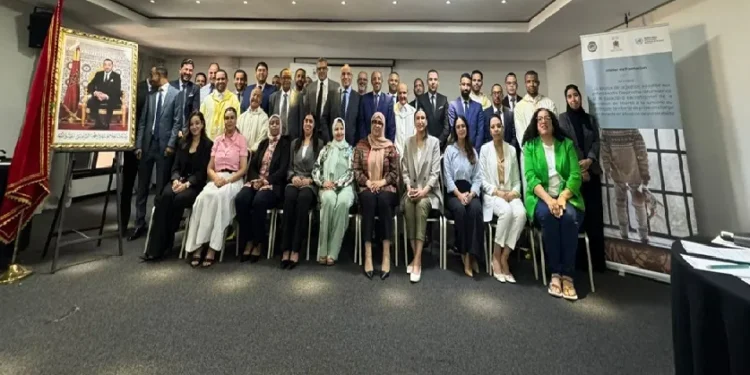 رئاسة النيابة العامة تنظم دورة تكوينية لتعزيز قدرات القضاة المكلفين بالأحداث