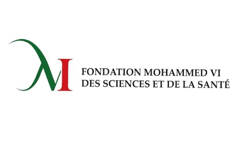 الجامعة