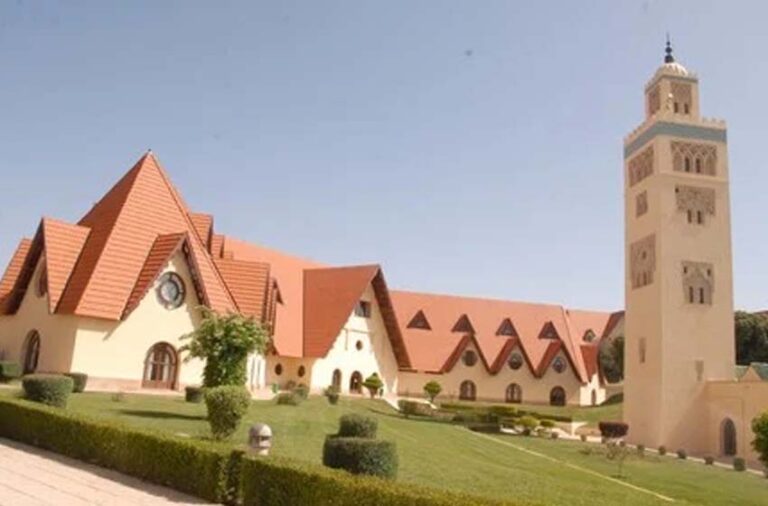 جامعة-الأخوين