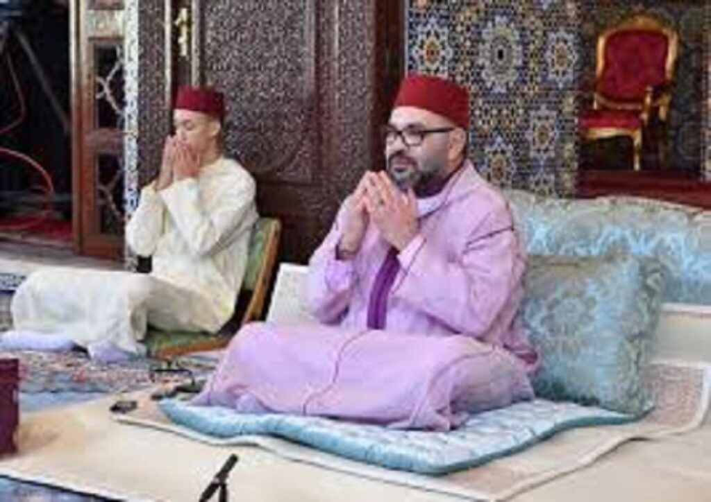 أمير المؤمنين يترأس غدا الخميس إحياء ليلة المولد النبوي الشريف بمسجد حسان بالرباط 2 images 2